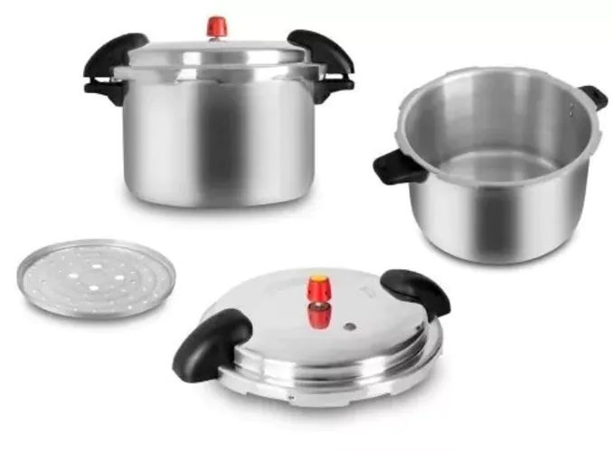 Panela de Pressão Industrial com Grelha