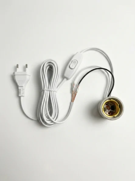 KIT Soquete + Fio Com Interruptor - Imagem 4